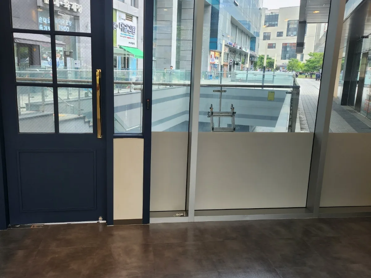 연수구 연수동 사무실 싱크대 붙박이장 위생청소 사례 - 행진크린